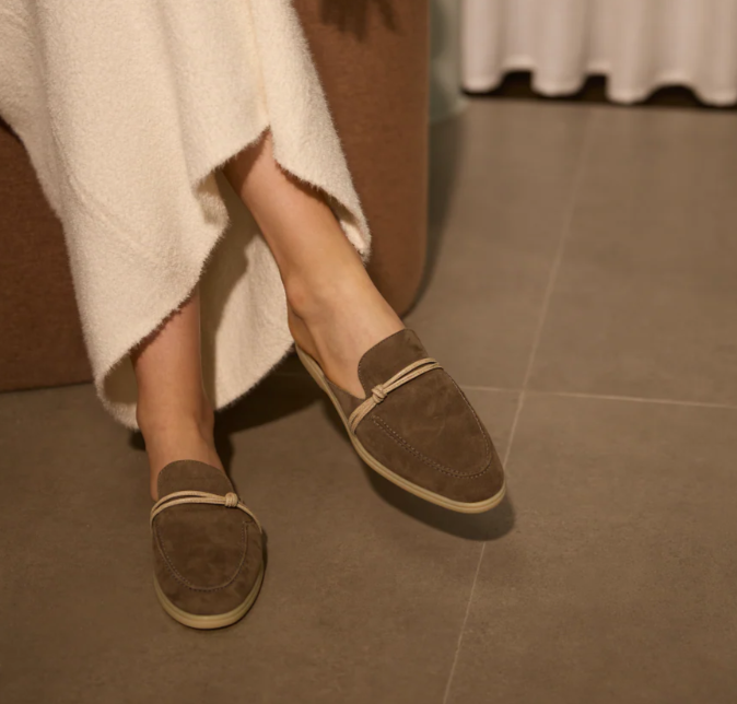 Leatherwork Designs - Designer-Luxus-Loafer aus Wildleder mit Quasten für